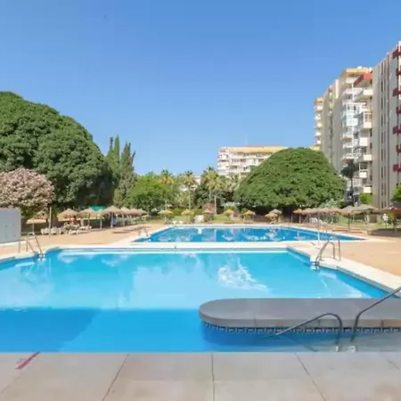 Iris 15 - 24h Reception - 2 Bedrooms Apartamento *